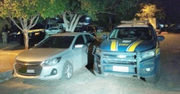 Homem é detido pela PRF em Salgueiro com carro levado de locadora do Piauí