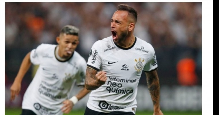 Em noite de Maycon, Corinthians vence Boca na Libertadores