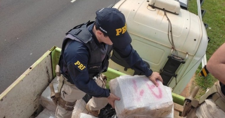 Polícia Rodoviária Federal apreende carregamento de aproximadamente 9 toneladas de maconha