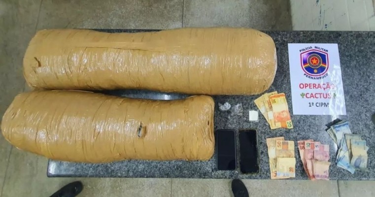 Salgueirense é preso em Floresta-PE, com 13 kg de maconha a droga tinha destino a Cidade de Arapiraca