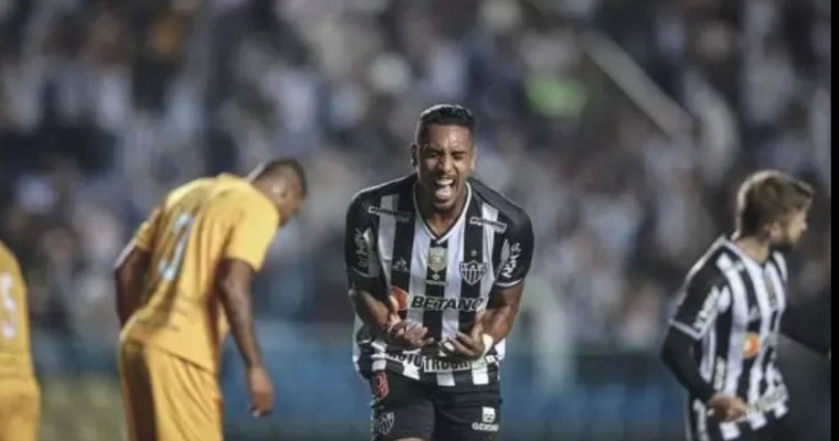 Como o super descaso com estádios públicos expôs o futebol candango ao ridículo