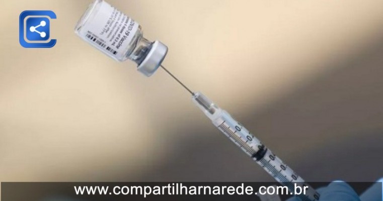 COVID: Ministério da Saúde libera 4ª dose para pessoas a partir de 50 anos