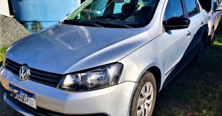 Após ser desmentido por esposa, motorista é preso com carro roubado no Sul da Bahia