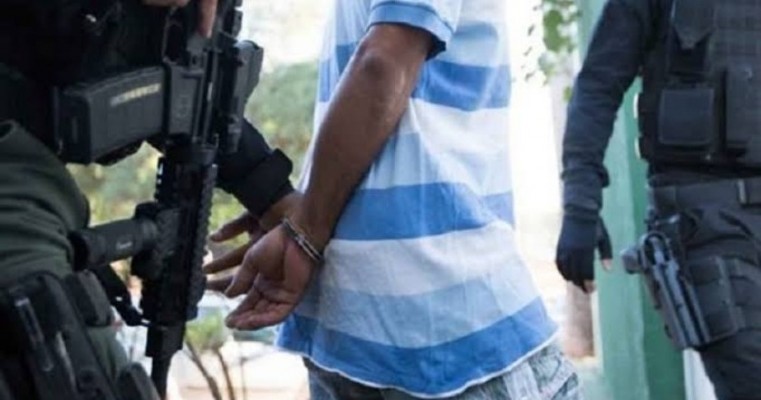 Foragido da justiça de Belém do São Francisco-PE, é preso por políciais de Pernambuco e Bahia