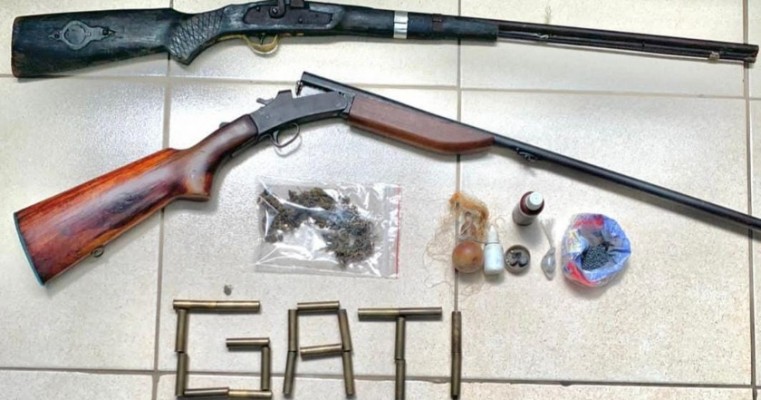 Políciais prendem dono de bar com armas munições e drogas em Cabrobó no Sertão de PE