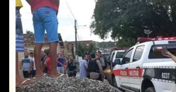 Três policiais militares da Paraíba foram presos, no domingo (31), suspeitos de se envolverem em uma confusão
