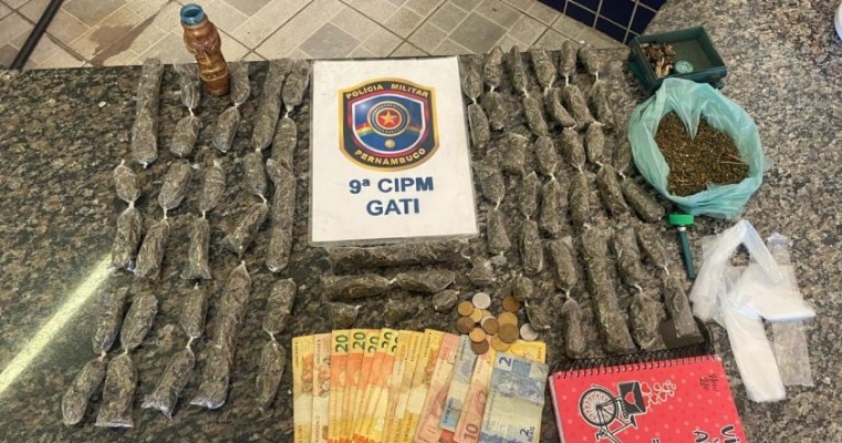 GATI da 9°CIPM fecha "Boca de Fumo" e prende mulher por tráfico de drogas em Trindade no Sertão de PE