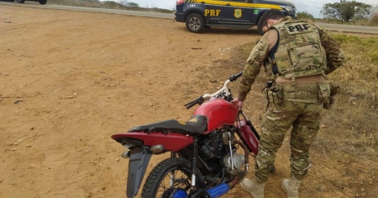 Polícia Rodoviária Federal apreende motocicleta adulterada em Petrolina no Sertão de PE 