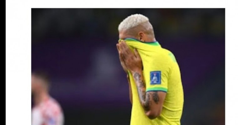 Após derrota, Richarlison lamenta nas redes sociais