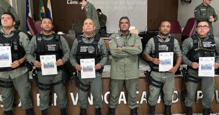 Equipe do GATI e Malhas da Lei da 1°CIPM Recebem certificado de destaque operacional do ano de 2022