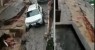 Rua "abre ao meio" após fortes chuvas no Rio de Janeiro; Veja Vídeo