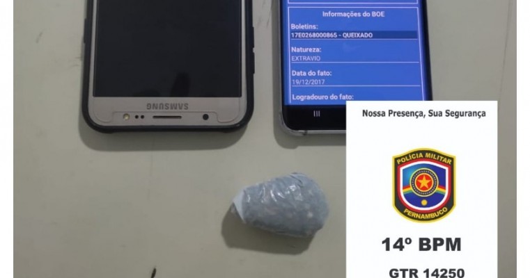 Indivíduo é detido pela PM com maconha e celular roubado em São José do Belmonte no Sertão de PE