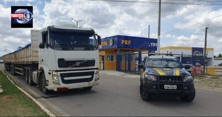 Caminhão com 50 toneladas de gipsita irregular é retido pela PRF em Ouricuri no Sertão de PE 