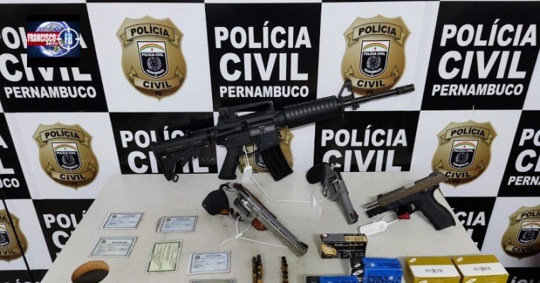 Ex-presidiário é preso em operação policial com fuzil, pistola, revólver e munições em Petrolina no Sertão de PE