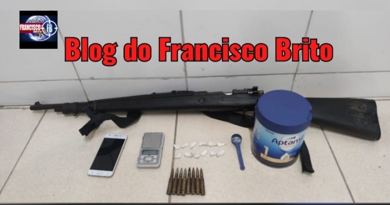 Policiais da 2°CIPM prendem indivíduo com fuzil, munições e cocaína em Cabrobó no Sertão de PE