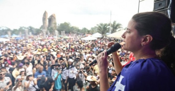 No Sertão, Governadora Raquel Lyra participa da Cavalgada à Pedra do Reino
