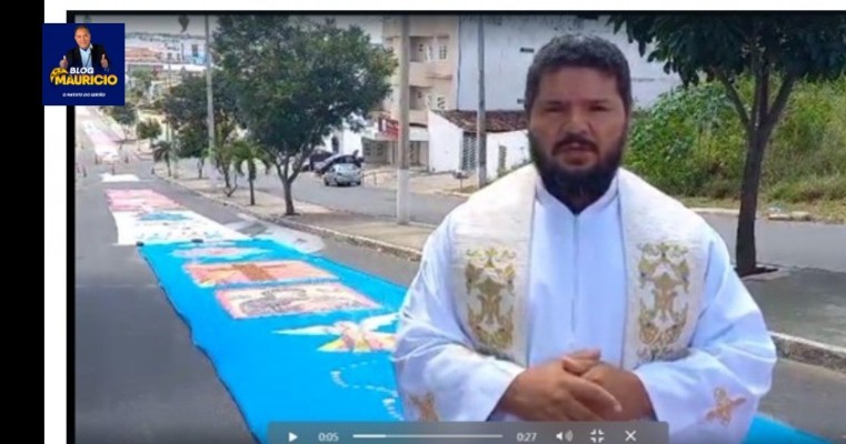 Tapete  se estende por cerca de 1,2km, indo do início da Avenida Antônio de Barros Muniz, até a BR-316