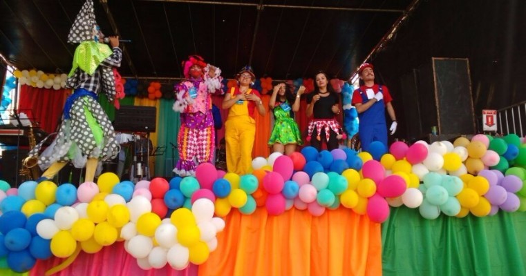 Escolas Municipais de Salgueiro-PE realizaram várias atividades para comemorarem o dia das crianças. 