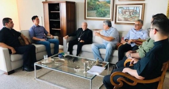 Igreja Católica e Presidente da Abrafrutas se unem: 100º Jubileu da Agricultura de Petrolina - Um Encontro Comemorativo!