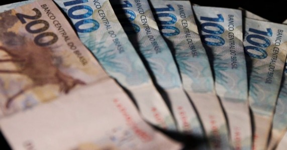 A tributação que deixa os ricos mais ricos: a urgência da reforma do IRPF