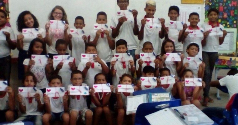 Salgueiro-PE: Escola Cleuzemi Pereira promoveu evento intitulado “Família na Escola”.