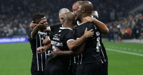 Corinthians e Real Madrid empatam em reedição do Mundial de 2000; Veja gols