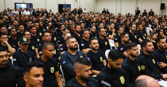 Governadora Raquel Lyra empossa 338 novos policiais penais