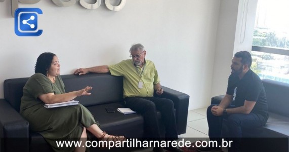 O vereador Emmanuel Sampaio se reuniu com autoridades em Recife para tratar de recursos e projetos para Salgueiro