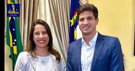 João Campos e Raquel Lyra se encontram no Palácio; saiba o que foi debatido