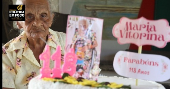 MORADORA DE ABRIGO EM JABOATÃO COMEMORA ANIVERSÁRIO DE 118 ANOS