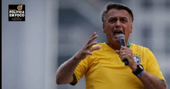 Bolsonaro critica regulamentação das redes sociais, elogia Musk e vê aliados criticarem STF