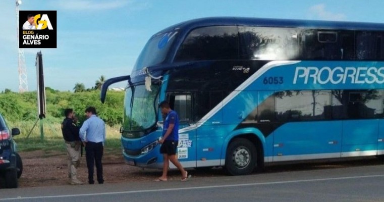 ACIDENTE COM ÔNIBUS DA PROGRESSO E CAMINHÃO É ENTRE LAGOA GRANDE E IZACOLÂNDIA