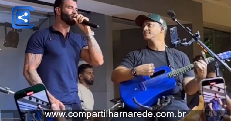 Gusttavo Lima faz surpresa para fãs e canta em restaurante no Nordeste