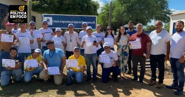 Curso da Codevasf capacita moradores de sete municípios do Sertão de PE para a produção de hidromel