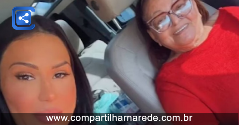 Gracyanne Barbosa posa com mãe de Belo e dispara: “Sogrinha”