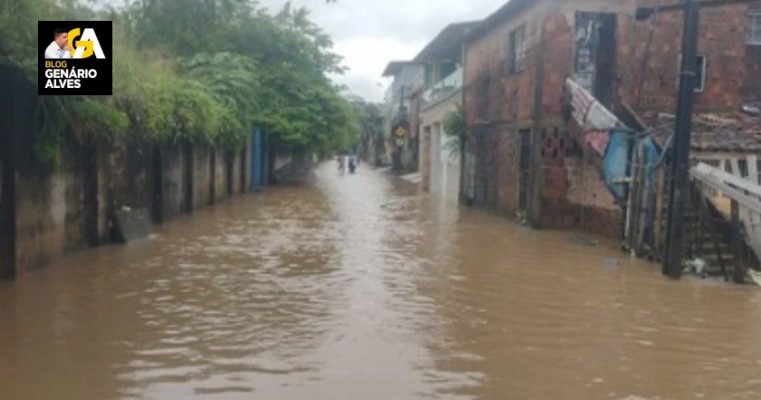 Em 24h, Recife registra 40% da média de chuvas do para junho