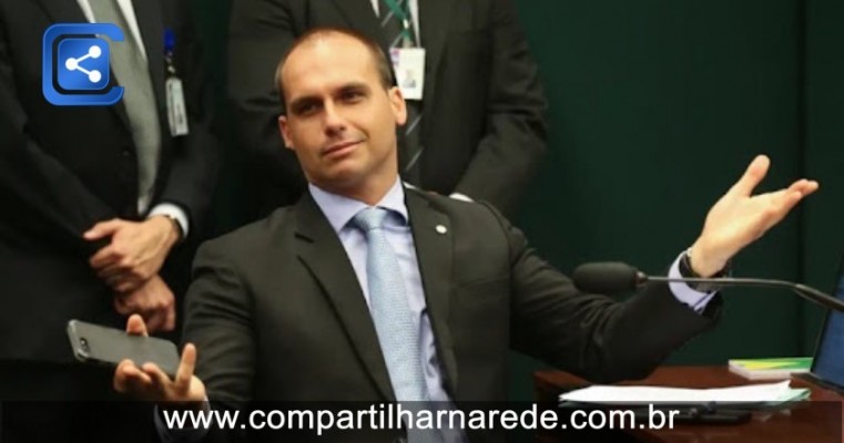 Eduardo Bolsonaro rebate críticas sobre defender estuprador: "Piada"