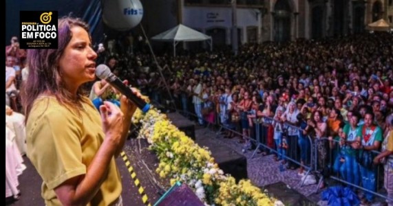 Governadora Raquel Lira participa da missa em Recife no dia de Nossa Senhora do Carmo