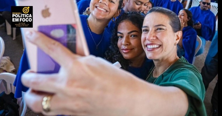 EM RECIFE, RAQUEL COMANDA CERIMÔNIA DE FORMATURA DAS PRIMEIRAS TURMAS DO QUALIFICA PE