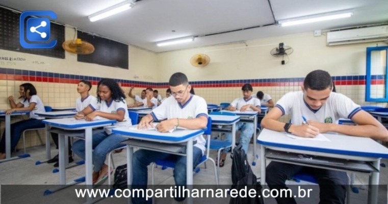 Tênis são incluídos no fardamento escolar da rede estadual de Pernambuco