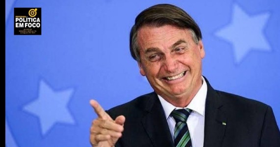 ‘Só vou declarar apoio nos 48 do segundo tempo’, diz Bolsonaro sobre eleições presidenciais de 2026