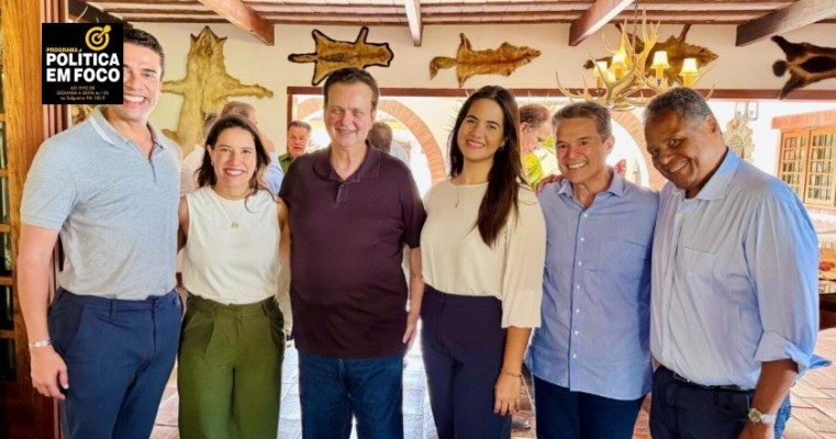 Raquel Lyra, e o presidente nacional do PSD, Gilberto Kassab. O encontro ocorreu em um momento crucial da política Pernambucana.
