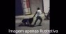 Pedreiro espanca uma mulher em Salgueiro-PE. 