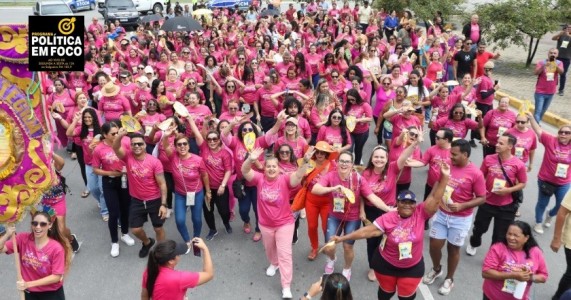 Bloco Mulher Protegida ocupa as ruas de Prazeres, em Jaboatão