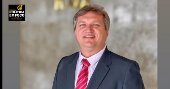 Prefeito de Terra Nova, Dr. Dinha Mororó, celebra seu aniversário agradecendo a Deus pelo dom da vida