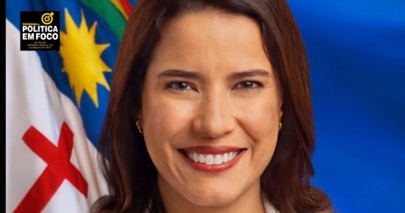 RAQUEL ENTREGA PRÊMIO NAÍDE TEODOSIO E REFORÇA COMBATE AS DESIGUALDADES DE GÊNERO EM PERNAMBUCO