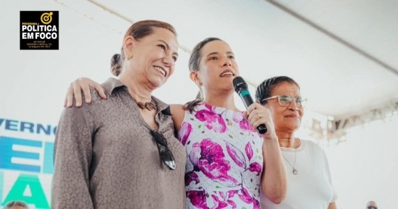RAQUEL LYRA: Feliz Dia das Mães! Amo vocês demais