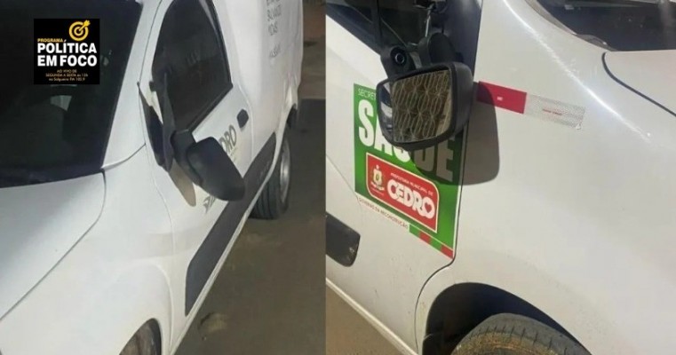 Ambulâncias são vandalizadas em frente à Casa de Saúde de Cedro