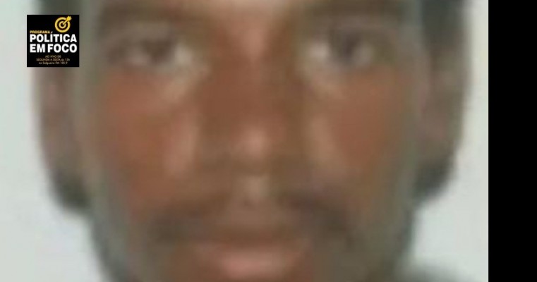  HOMEM FOI ASSASSINADO A TIROS ENQUANTO CARREGAVA ESCADA, , EM *PAULISTA-PE