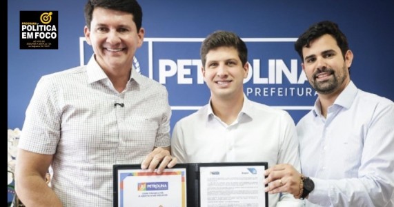 Recife e Petrolina firmam parceria para fortalecer transformação digital nos serviços públicos